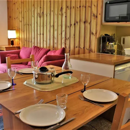 Cosy 2 Pieces, 6 Couchages, Pied Des Pistes, 1850 - Fr-1-330-495 Risoul